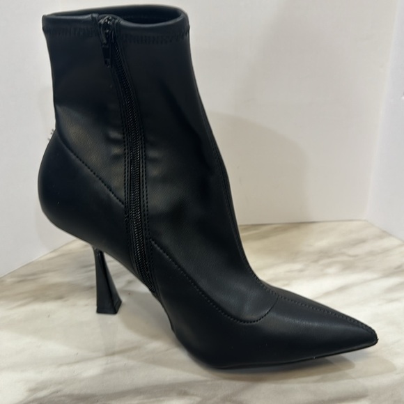 Beautiful Bar lll booties size 8 - Picture 7 of 7